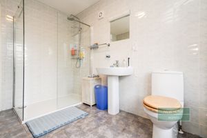 Photo 36- click for photo gallery